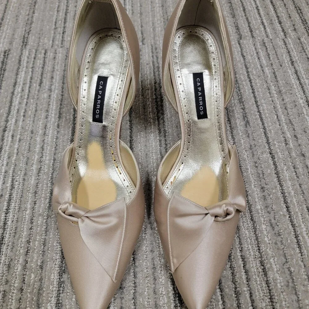 Caparros Morgana Gold 8.5 Satin 3” Heel Party New Year’s Date Holiday Wedding